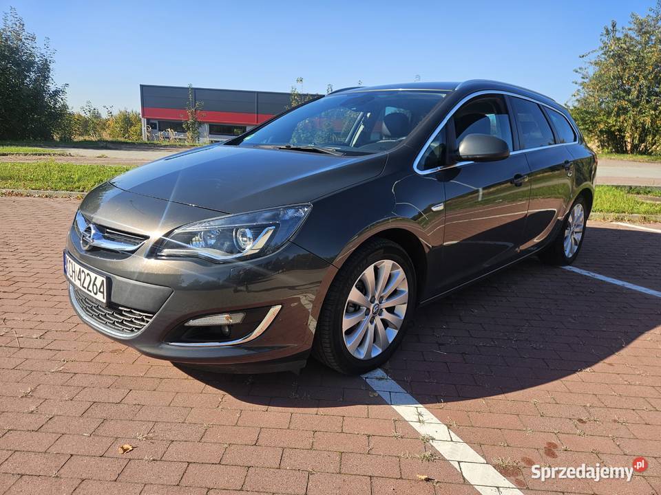 Opel Astra J Sports Tourer INNOVATION Model 2014 Libiąż