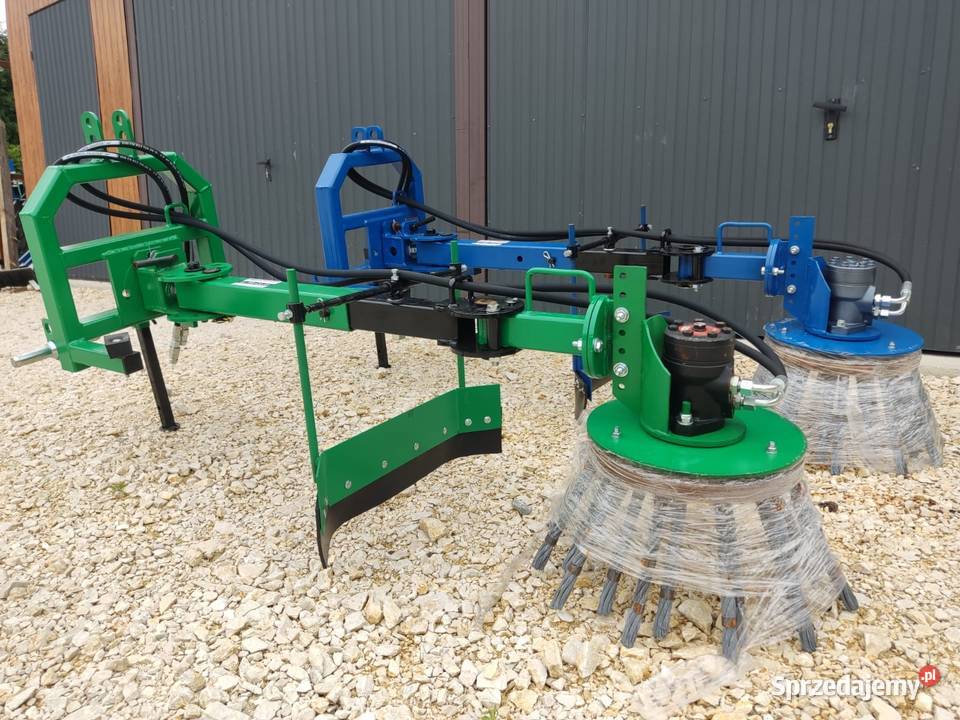 Odchwaszczacz hydrauliczny do kostki krawężników Świebodzin