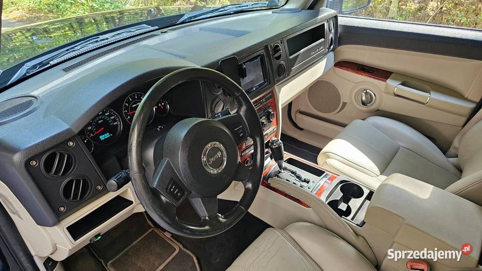 Jeep Commander 47L V8 231 LPG 7 osobowy RWD automatyczna Józefów