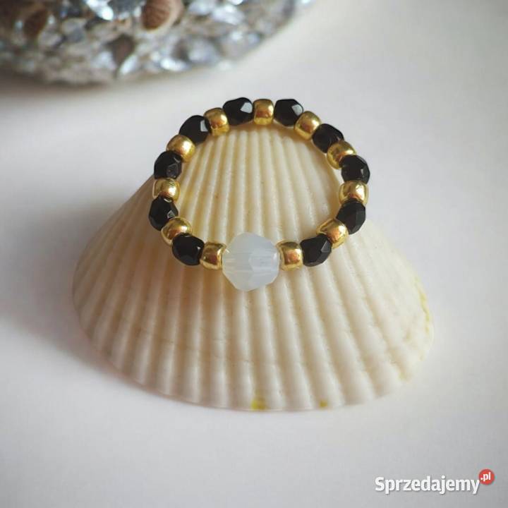 Pierścionek z Opalitem