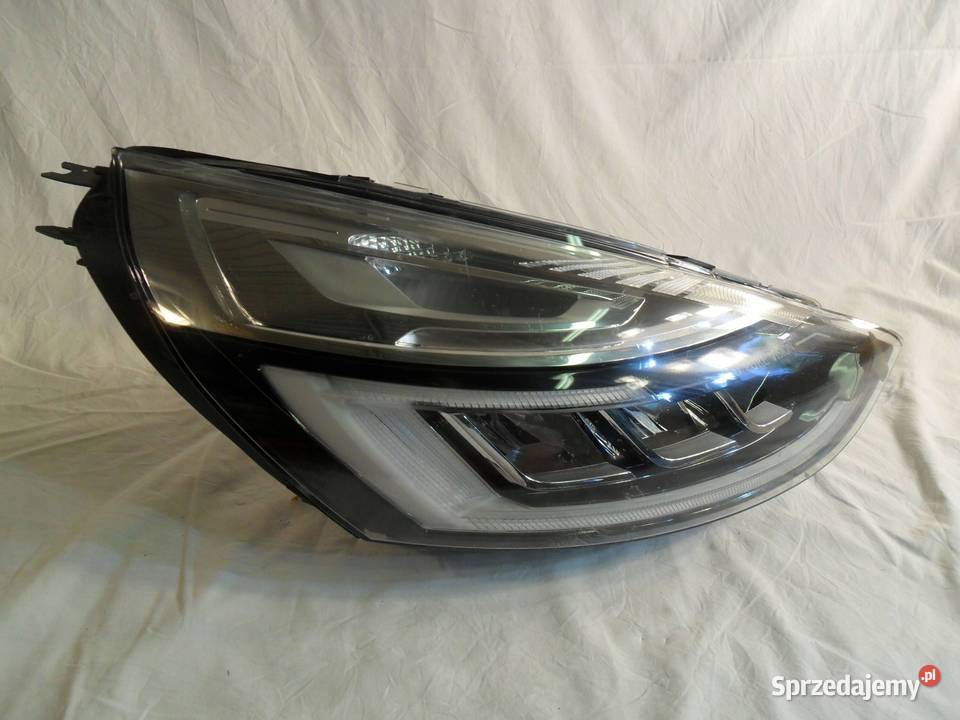 REFLEKTOR PRZÓD STRONA PRAWA RENAULT CLIO IV