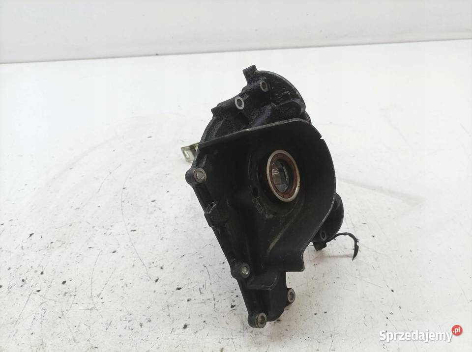 POMPA OLEJU 37018201 19 CDTI Opel Vectra III