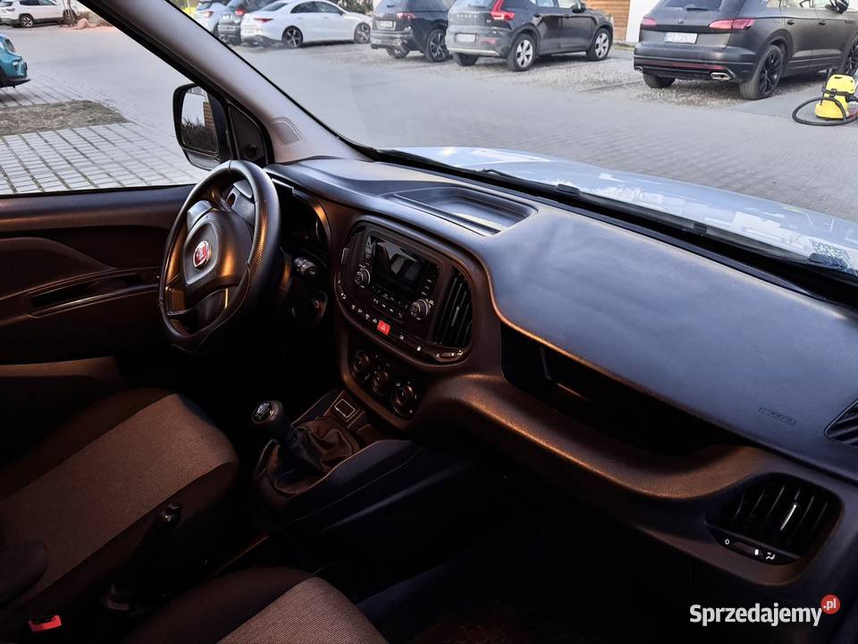 Fiat Doblo Cargo 14 CNG 120 2018 46 CarPass elektryczne szyby