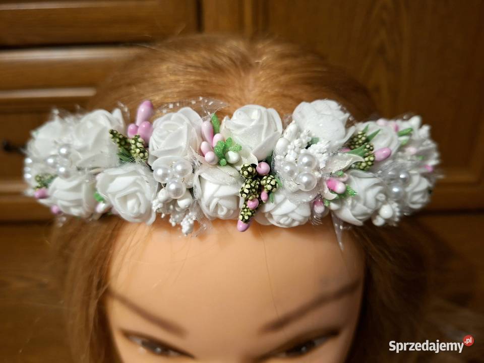 Wianuszek komunijny śliczny mazowieckie Borów