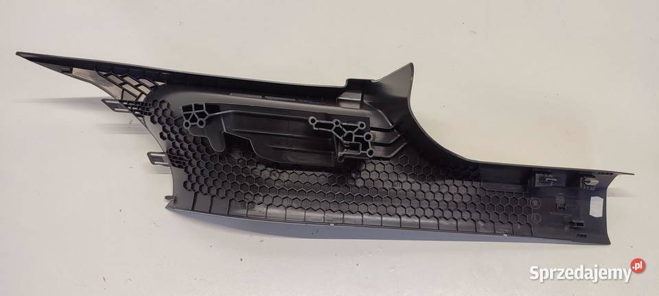 VW TAYRON OSŁONA PROGU LEWY TYŁ 57H863735 Progi