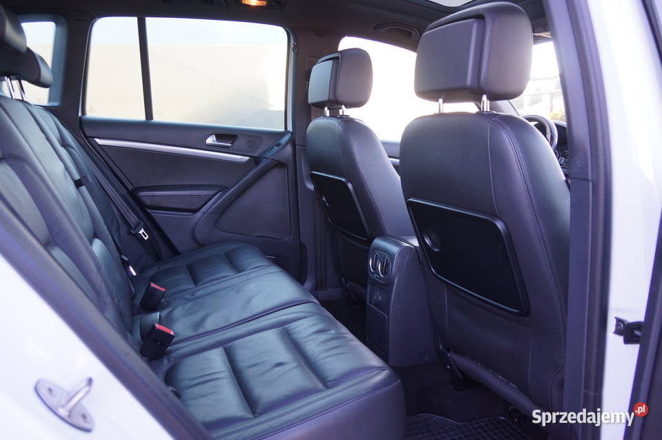 Volkswagen Tiguan 20 TDI CR 184 4x4 RLine Navi