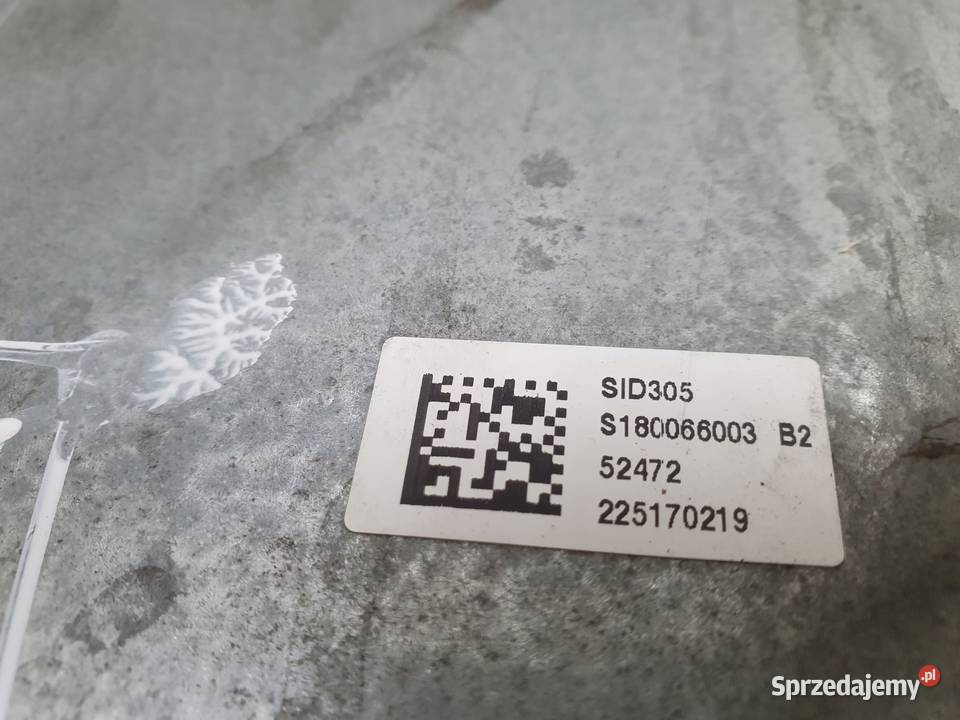 Renault Megane III 15 DCI STEROWNIK SILNIKA Komp Rudka