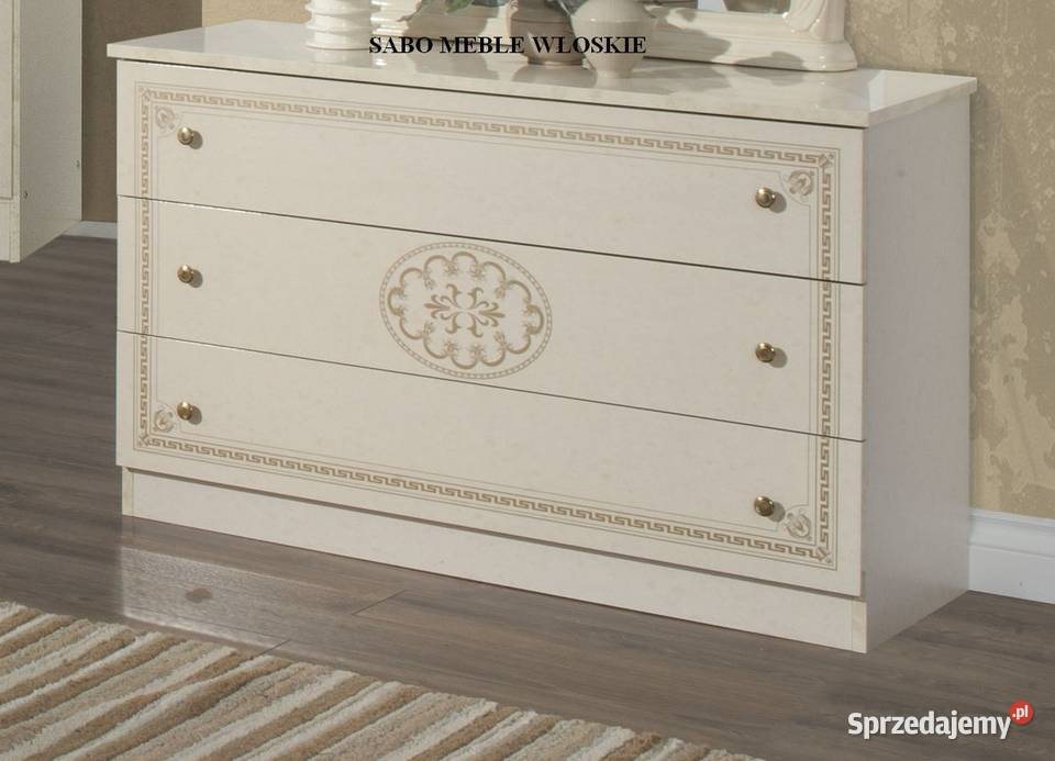 Klasyczna sypialnia beżowozłota z szafą Przemyśl