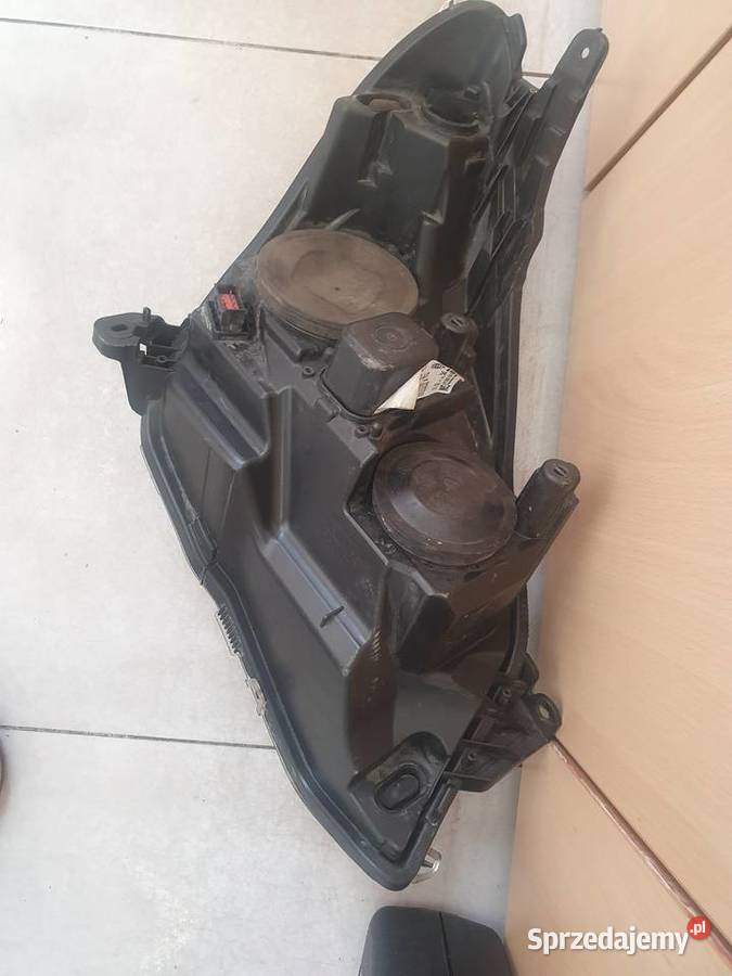 ASTRA III LAMPA LEWY PRZÓD EUROPA 1EG27037001 lewe Dobre Miasto