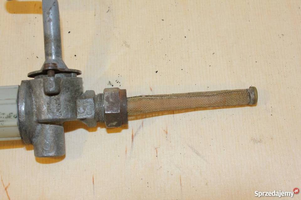 Trabant kranik paliwa