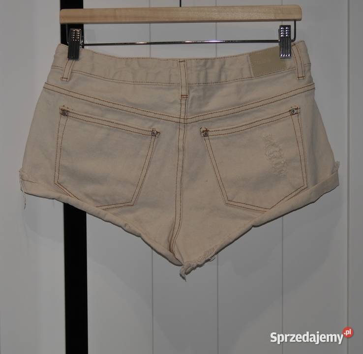PullBear świetne spodenki dziury 34 XS Bez wzoru Wrocław