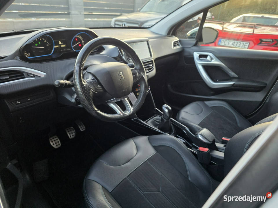 Peugeot 2008 bezwypadkowy CROSSWAY panorama NOWY wielofunkcyjna kierownica Czarnków