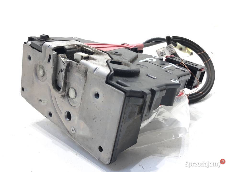 ZAMEK DRZWI PRAWY TYŁ OPEL CORSA E Hatchback