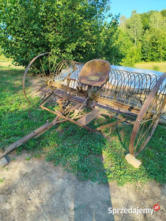 Zgrabiarka Zgrabiarki i przetrząsacze Niewodna