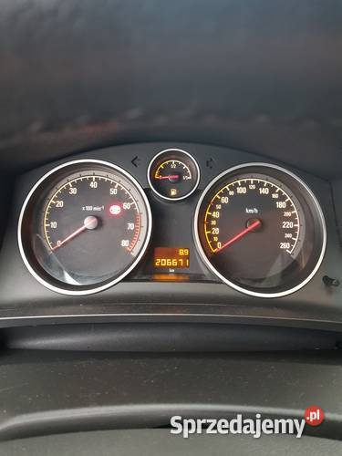 Opel Zafira B 18 LPG nieuszkodzony