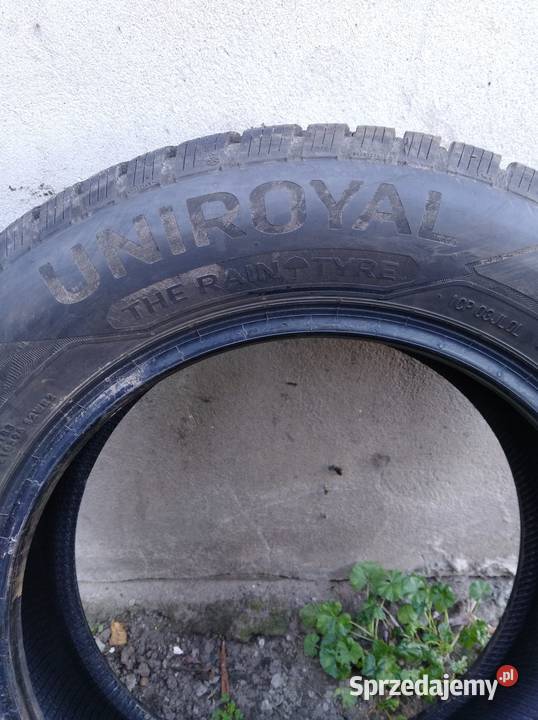 Opony 1956515 Uniroyal 22r nowe 15cale