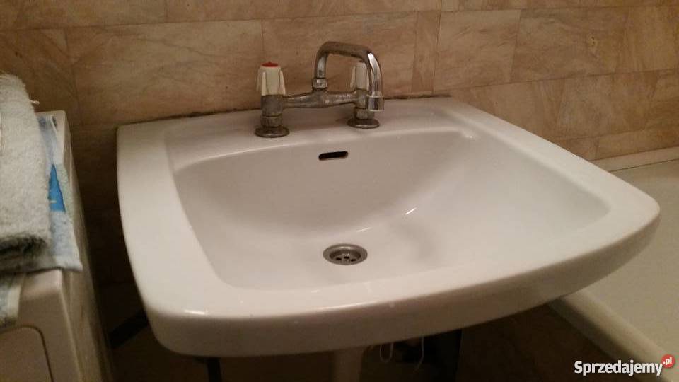 Umywalka z kranem 2 kurki 56 Warszawa