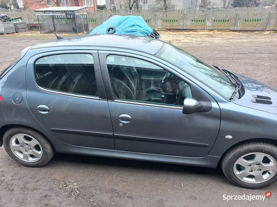 Sprzedam Peugeota 206 14 benzyna lpg Borów