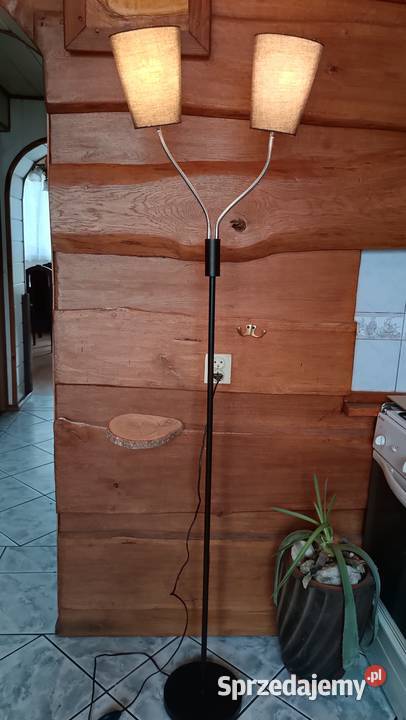Podłogowa lampa Goleniów