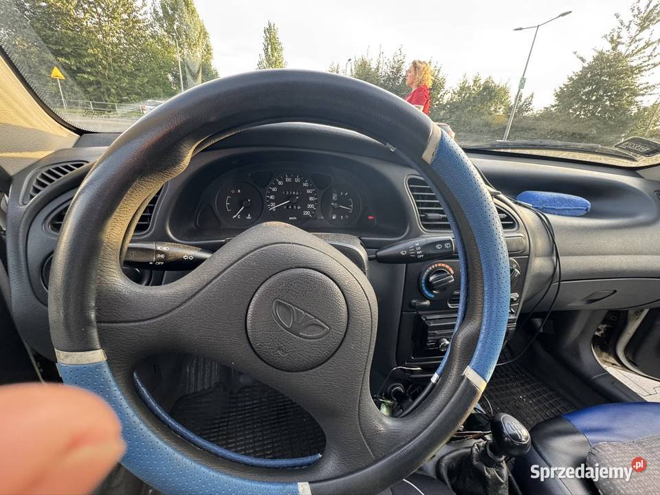 Sprzedam samochód daewoo lanos 132000km sprzedam
