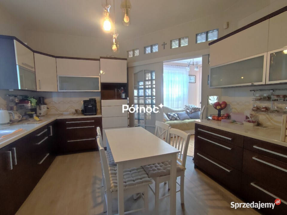 PRZESTRONNY DOM 220 m 13 ARÓW ZAMOŚĆ GÓRNA mieszkalny Zamość