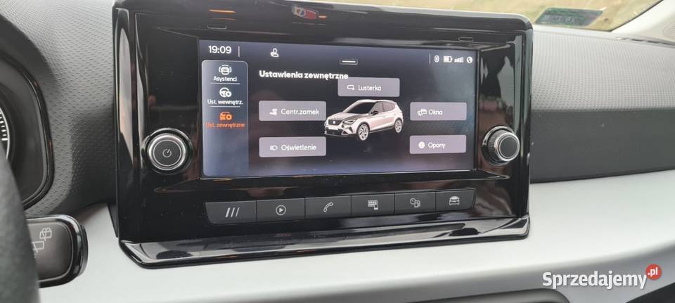Seat Arona 10 TSI 110 bezwypadkowy krajowy nieuszkodzony