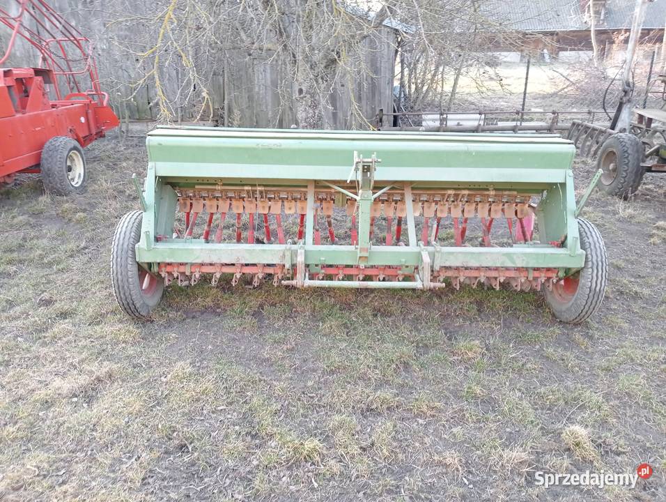 Siewnik zbożowy Hassia 3m Siewniki i sadzarki Czyżew