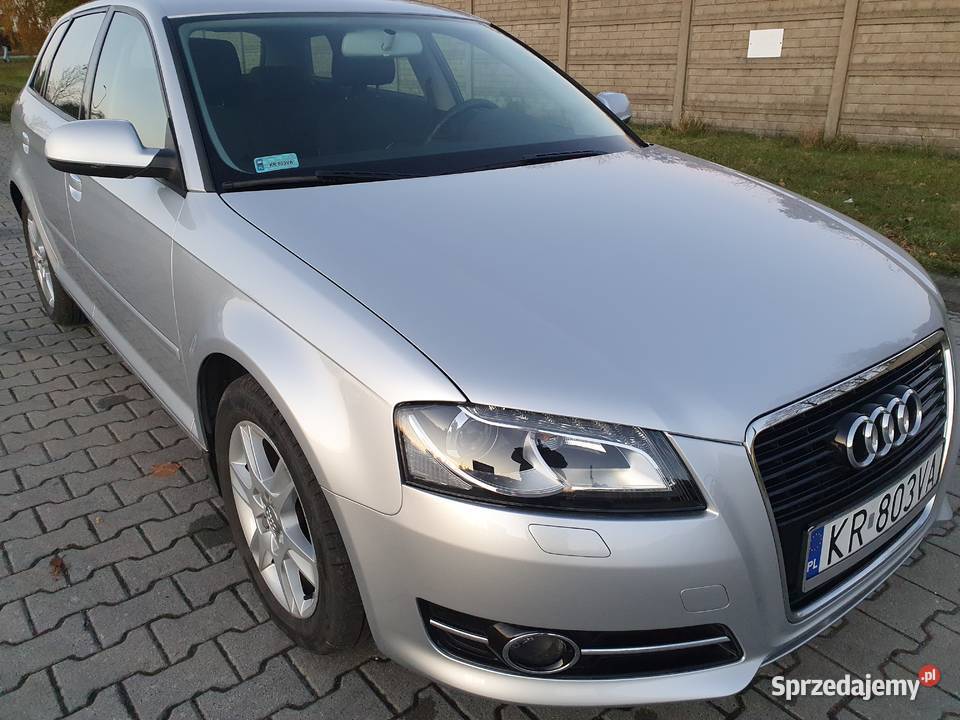 AUDI A3 12 TFSI SPORTBACK 2013 113 Salon Audi A3 Katowice