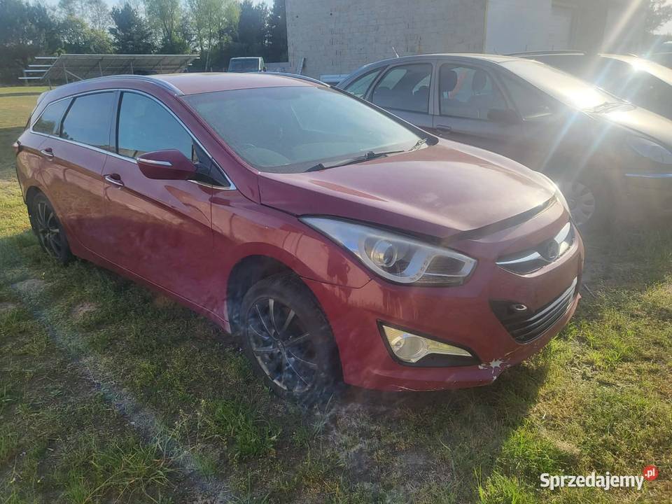 Hyundai i40 2014r na części kolor VR6 RY sprzedam