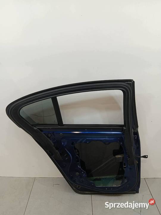DRZWI LEWE TYŁ SEDAN C10 Bmw Seria 5 VII świętokrzyskie sprzedam