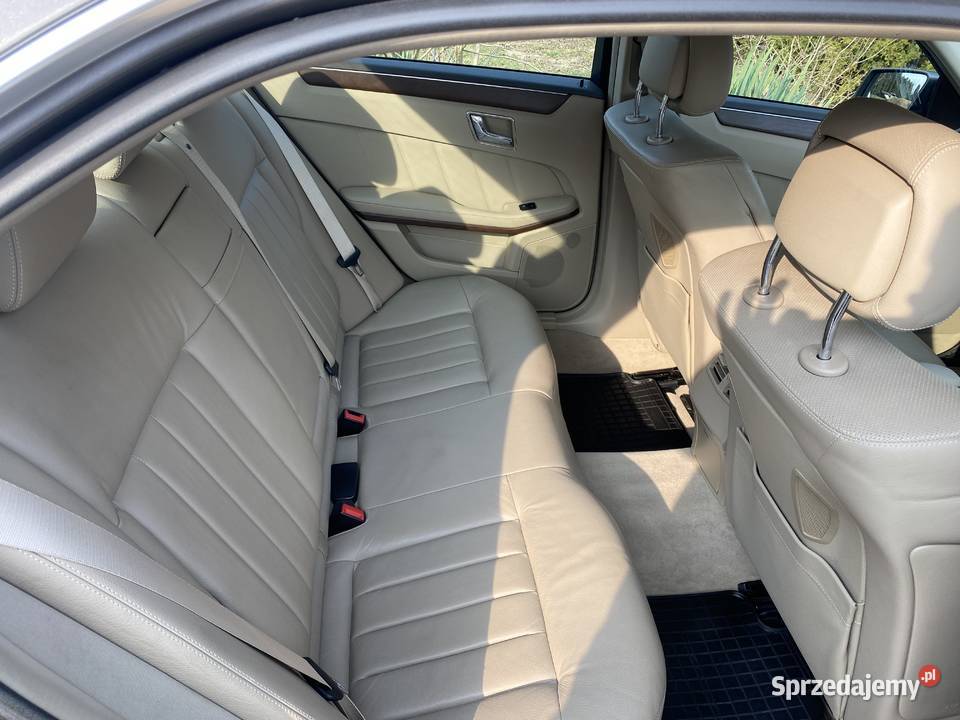 Mercedes w212 130tkm ELEGANCE 30cdi PIĘKNY automatyczna Rogów