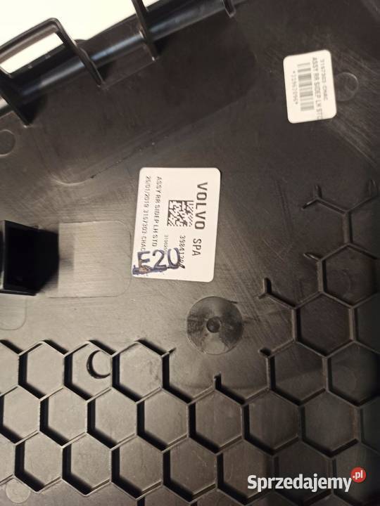 VOLVO V90 TAPICERKA OSŁONA TUNELU LEWA 31389644 Podszybia