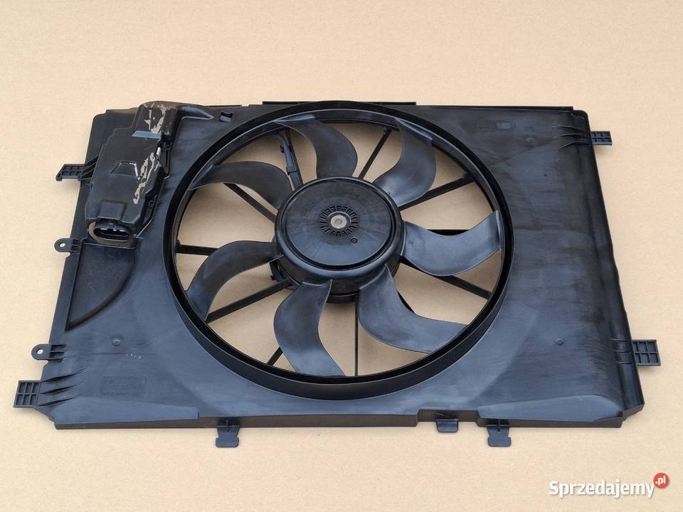 MERCEDES BKLASA W246 A W176 GLA X156 WENTYLATOR Bieleń sprzedam