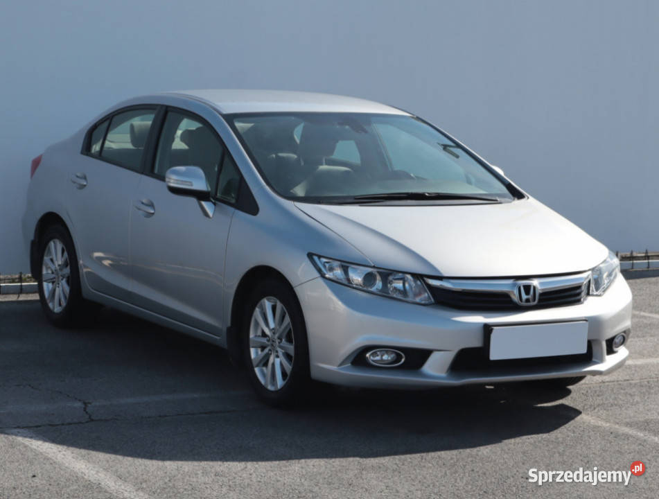 Honda Civic 18 iVTEC podgrzewane fotele Lublin