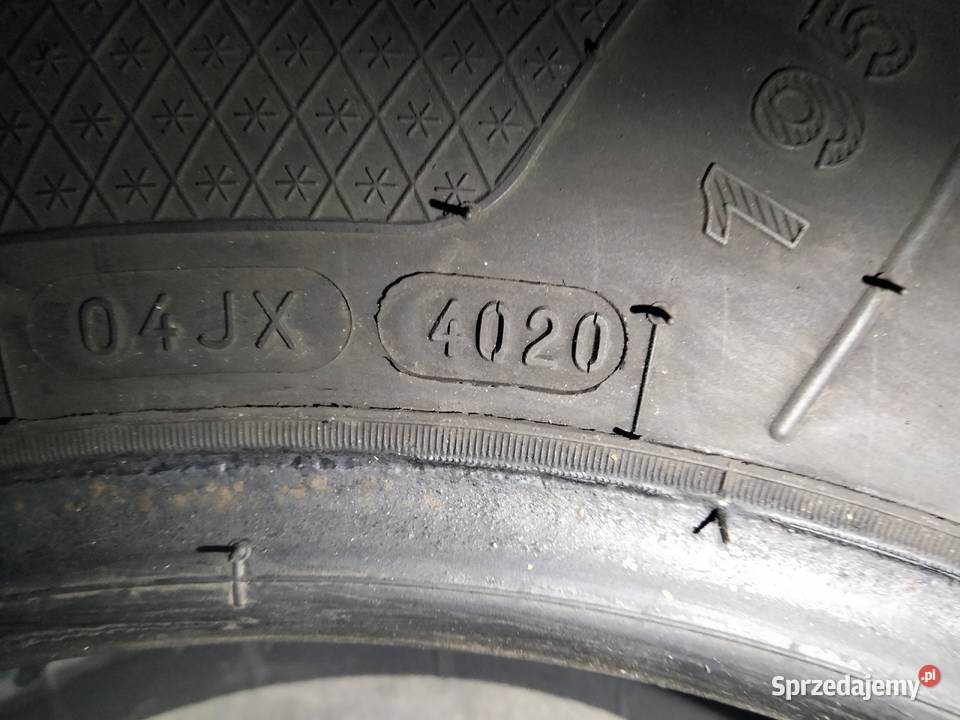 2x 19560R15 OPONY ZIMOWE Kleber Krisalp HP3 5mm Samochodowe Dęblin