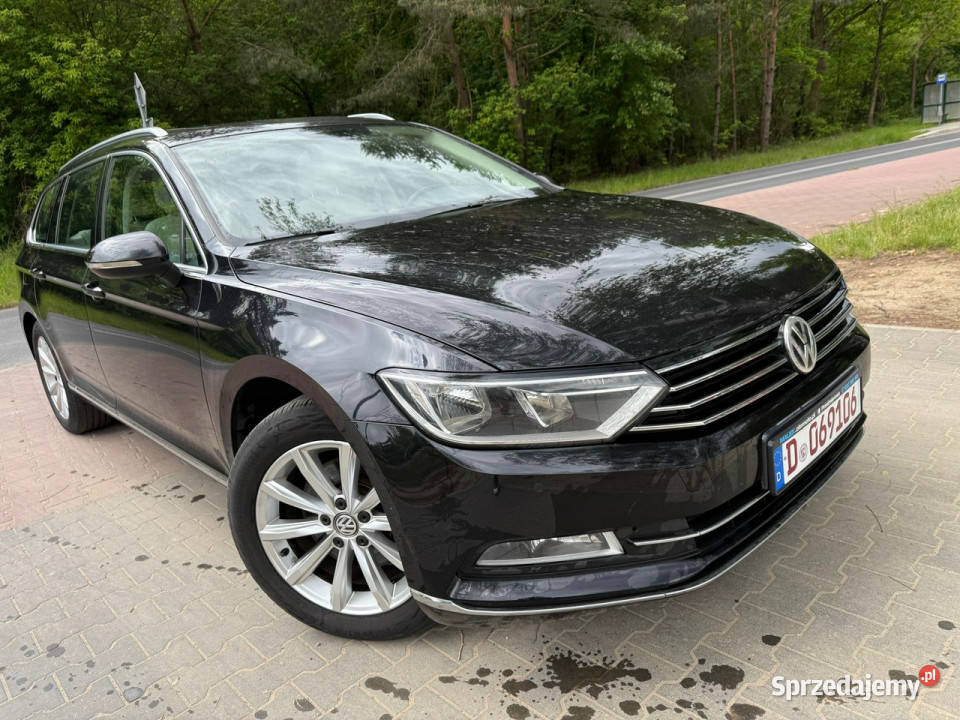 Volkswagen Passat 150 Highline Navi Panorama manualna Passat Przeźmierowo