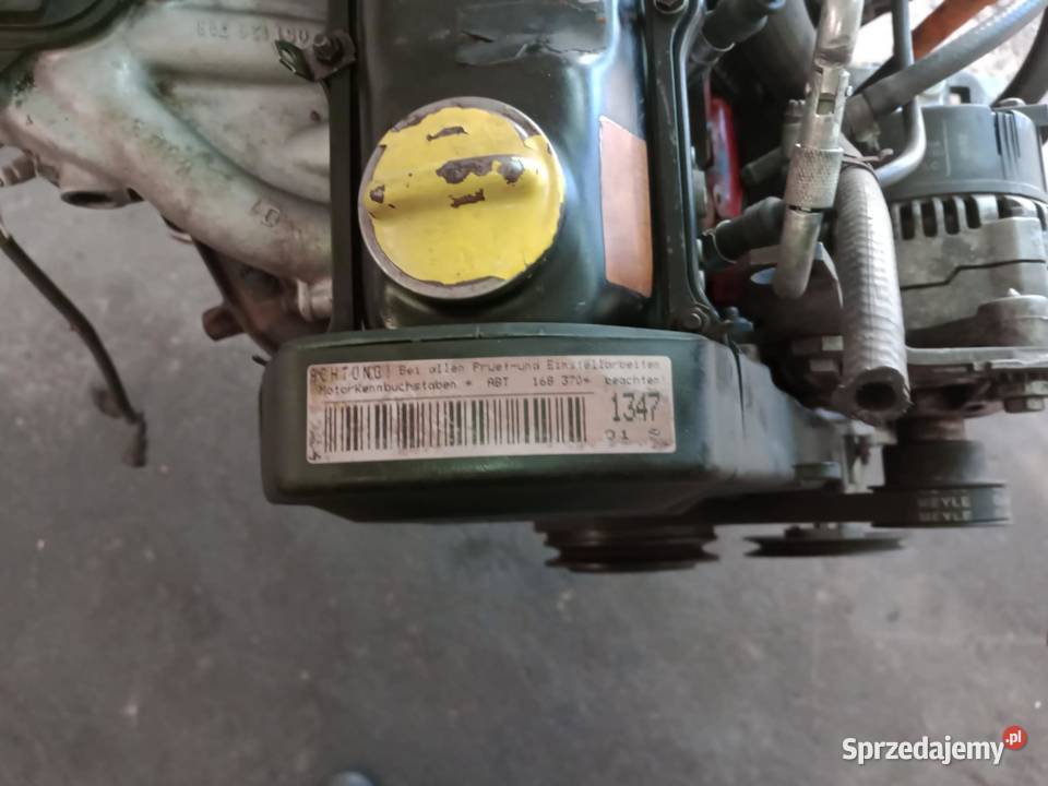 Silnik kapitalnym remoncie z Audi 80 B4 z Dalików