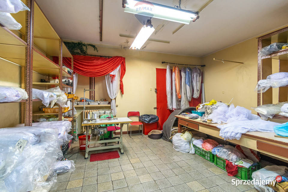 Lokal 151 m z witrynami Bałuty centrum Łódź sprzedam