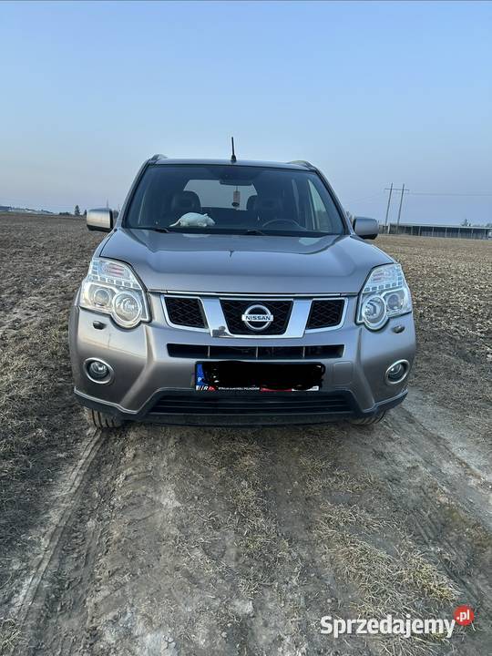 Nissan X trail t31 20 CDI Ekonomiczny Komfortowy centralny zamek sprzedam