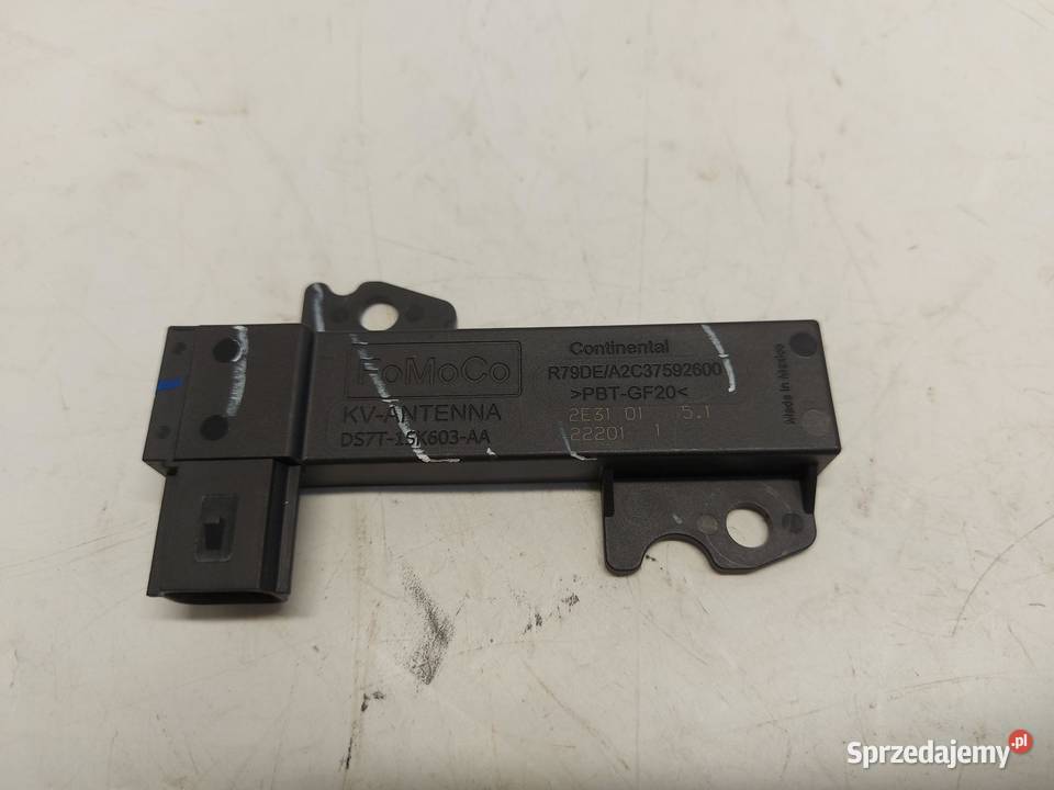 Ford Ranger VI 6 2024r WZMACNIACZ ANTENY