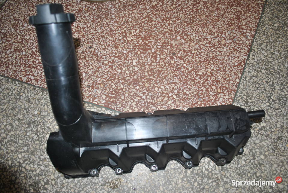 Pokrywa zaworów Mercedes A klasa W168 A140 A160 Poręba