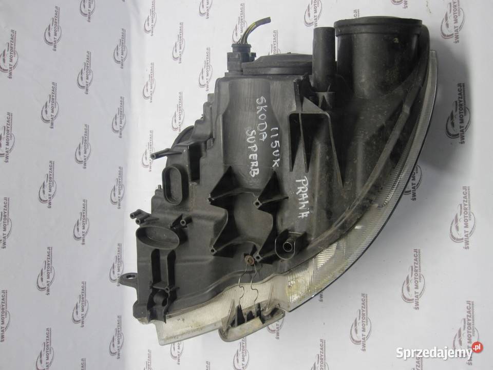 SKODA SUPERB II 11r lampa prawy przód 3T2941016C świętokrzyskie