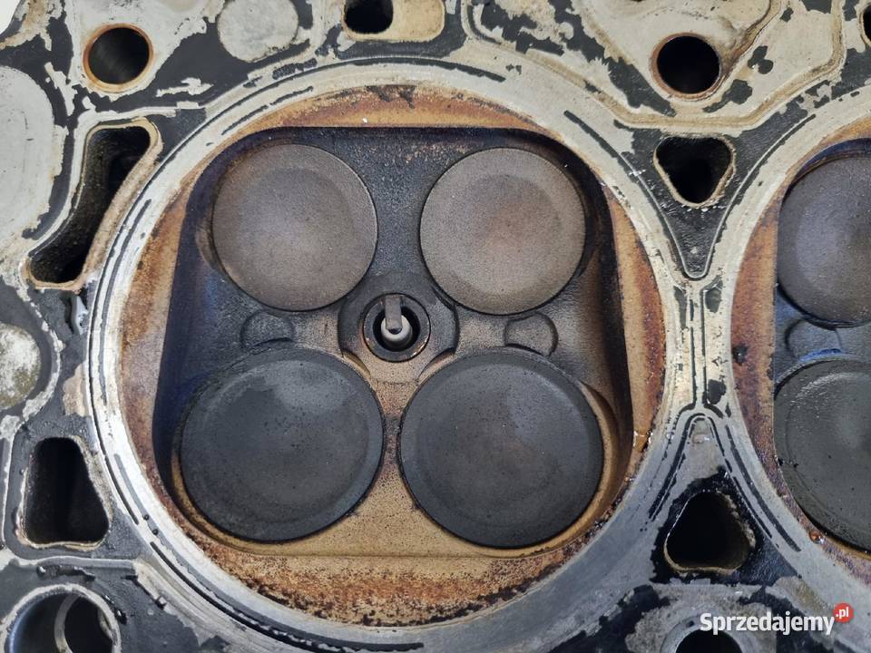 GŁOWICA CYLINDRÓW 1X4E6090BC Jaguar SType 30 V6 lubelskie Rudka