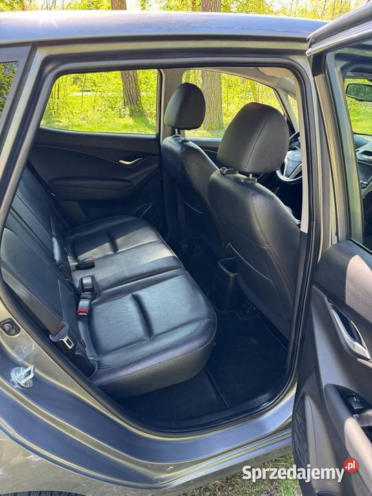 Hyundai ix20 1 4benzyna wersja 5star 2012r Turek