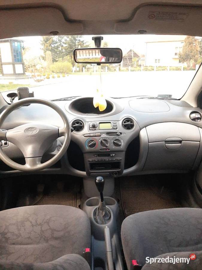 Toyota Yaris 1 5d sprzedam