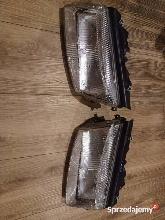 Reflektory Passat DEPO 4411125LLDEM 4411125RLDEM
