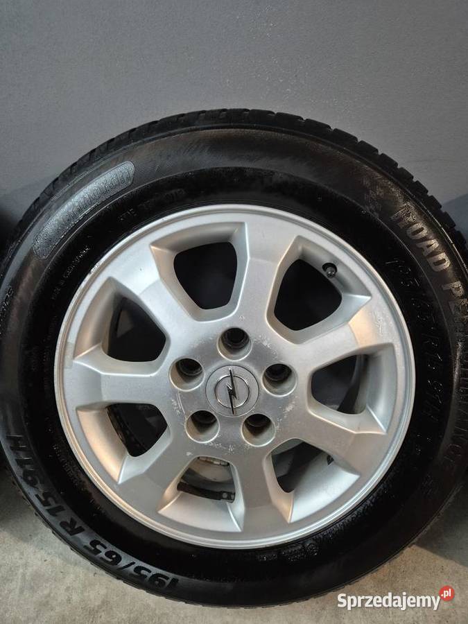 Alufelgi koła Opel Astra 5x110 R15 alumy Samochodowe Opony i felgi Wierbka