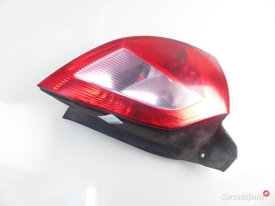 LAMPA LEWA TYLNA RENAULT MEGANE II 8200073236B