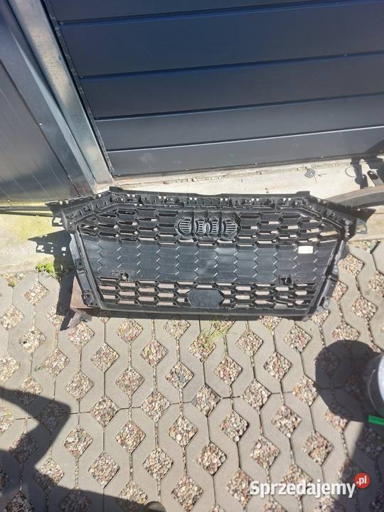 AUDI A3 8Y 20 GRILL ATRAPA CZARNA 8Y0853651A osobowe pomorskie Wejherowo