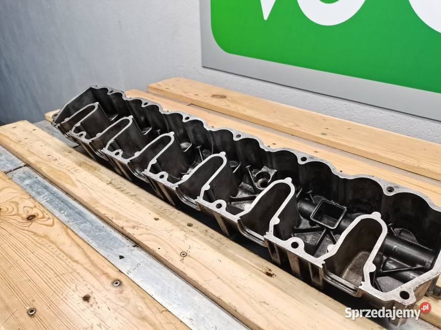 Pokrywa zaworowa Deutzfahr Agrotron 04206231R Wilkowo